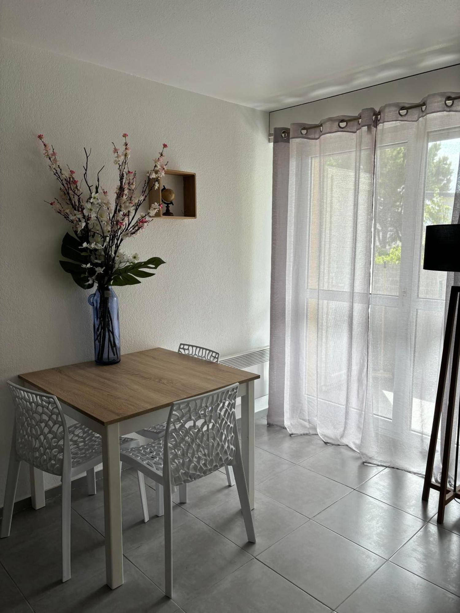 Appartement Studio 4 Personnes Dans Residence Avec Piscine Quiberon Extérieur photo