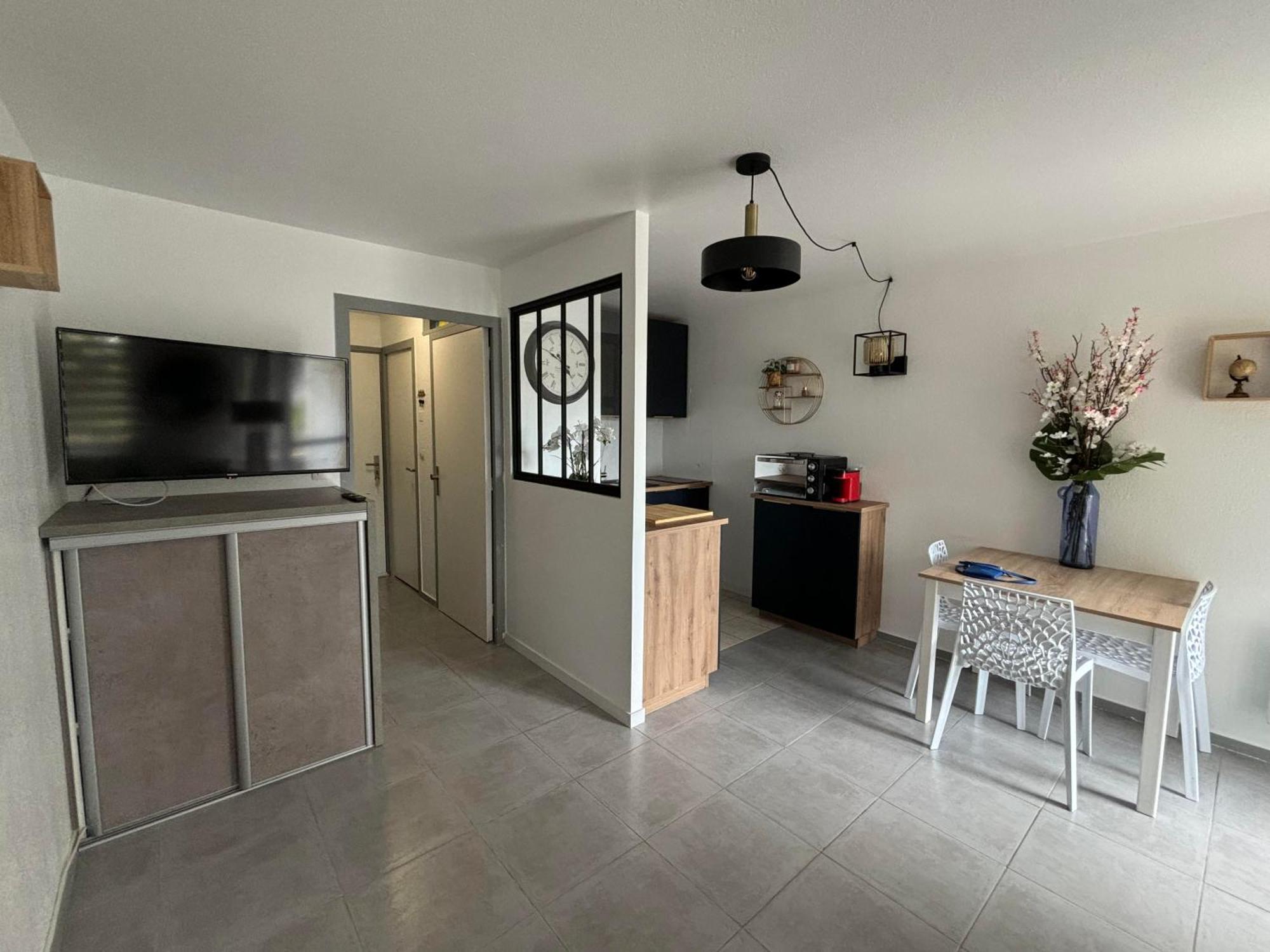Appartement Studio 4 Personnes Dans Residence Avec Piscine Quiberon Extérieur photo