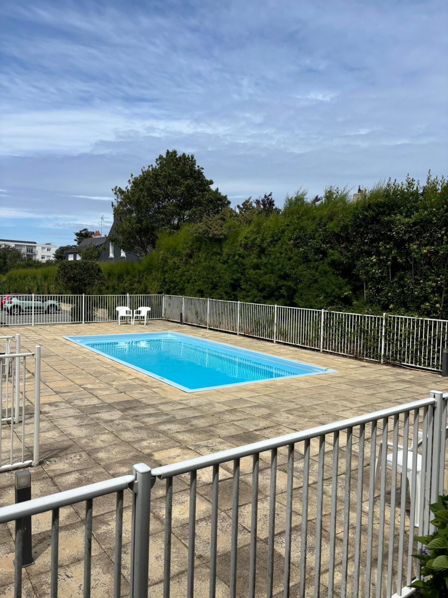 Appartement Studio 4 Personnes Dans Residence Avec Piscine Quiberon Extérieur photo